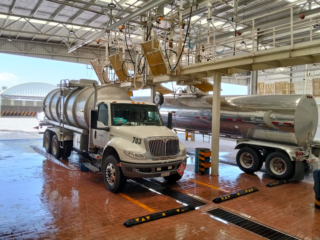 Centro de lavado de autotanques TRESAL en San Luis Potosí
